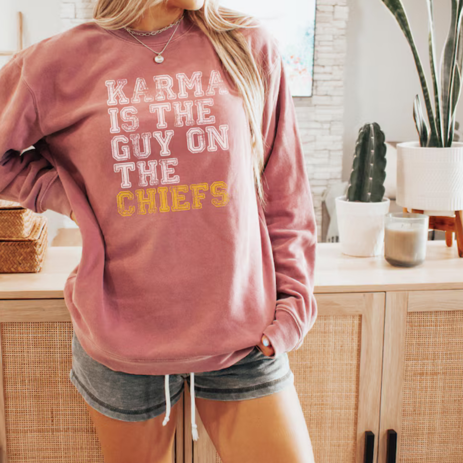 SWEATSHIRTS